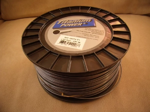 Titanium Power damil 3,0mm/279m kör